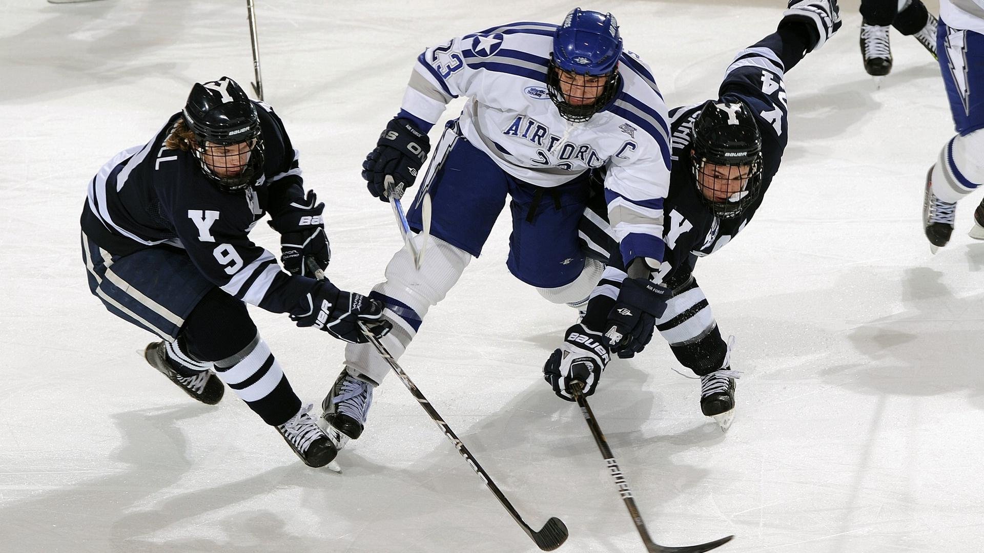 李恩：凭借出色的球场视野，他成为全黑队进攻中不可忽视的力量